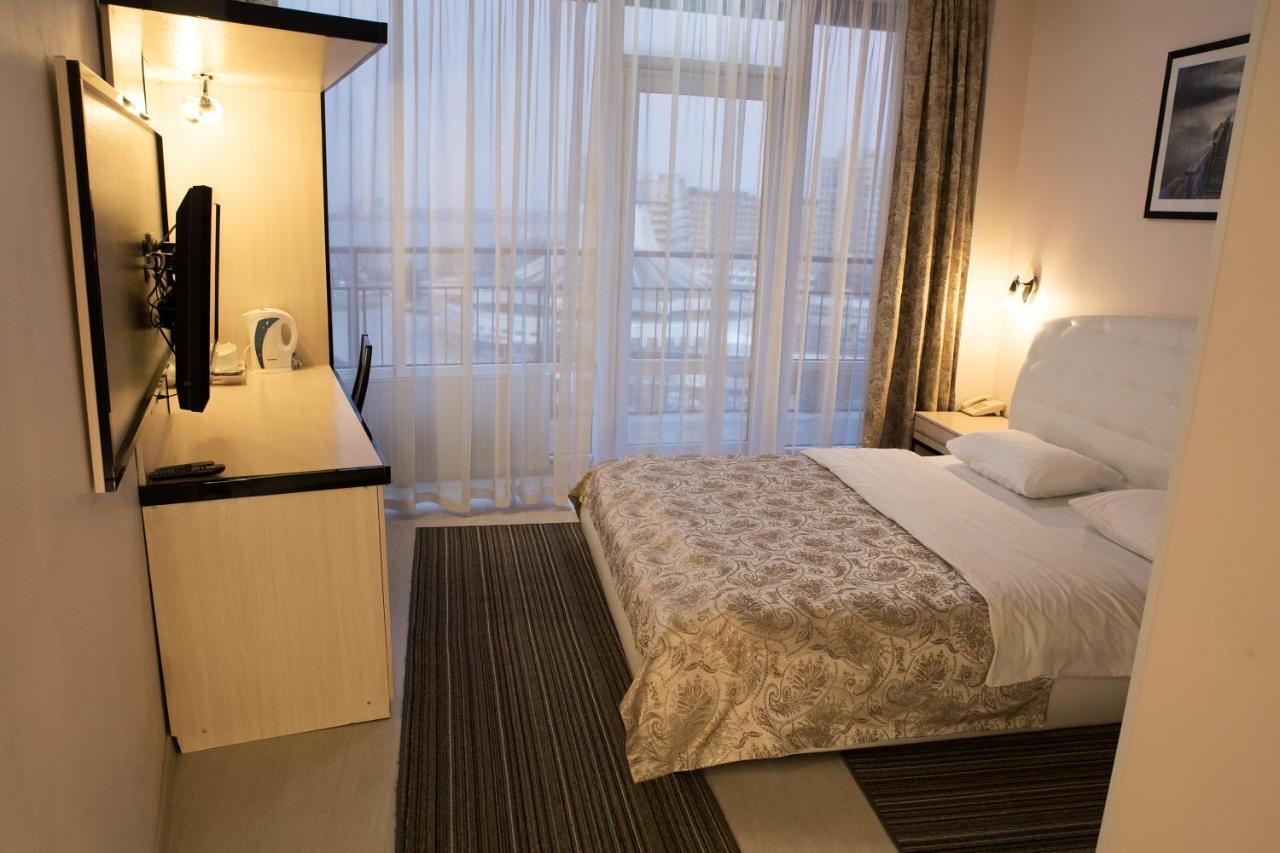 Staybridge Mini-Hotel In Most City Panoramic River View Dnipro Exterior photo