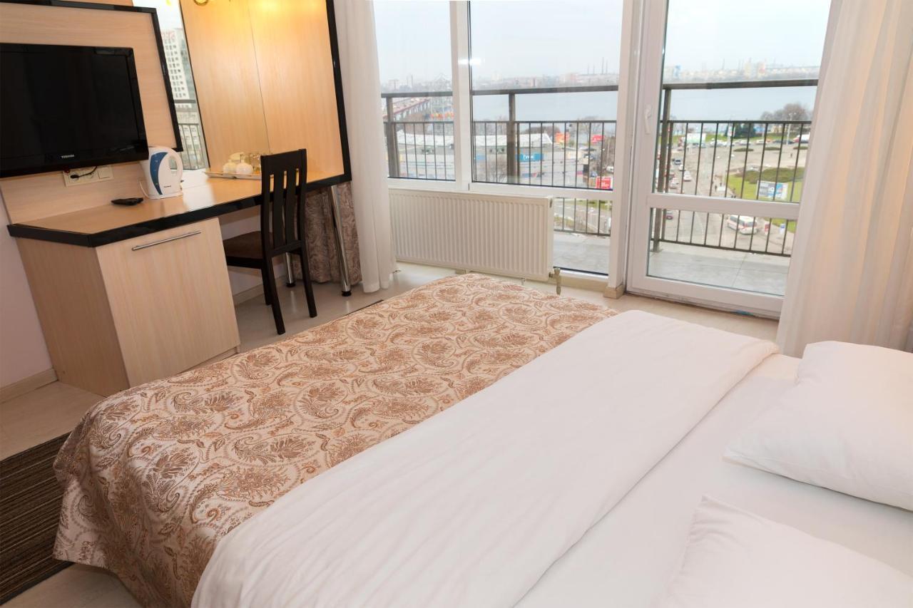 Staybridge Mini-Hotel In Most City Panoramic River View Dnipro Exterior photo